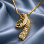 Aarvika Premium Luxe Ribbon Pendant Necklace & Earrings Set – close-up detail