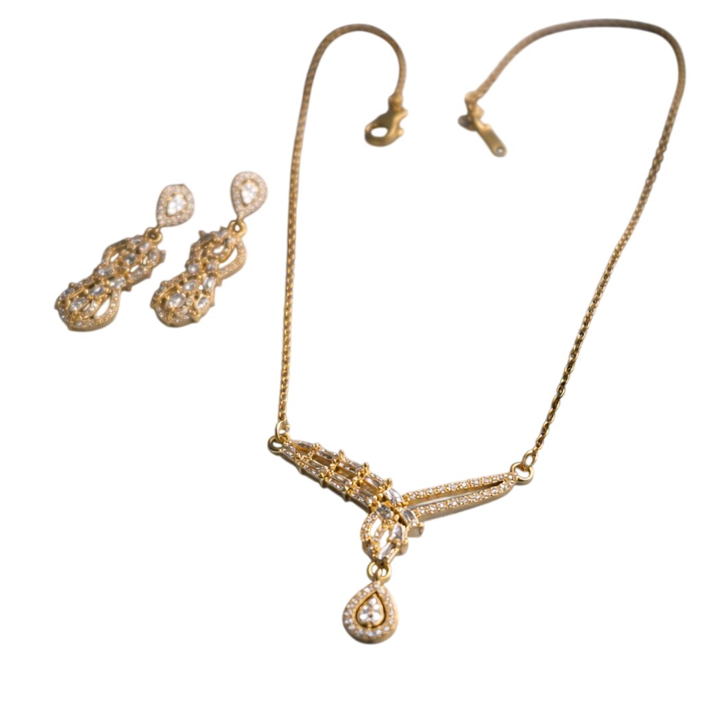 Aarvika CZ Crystal Luxe Infinity Crystal Drop Necklace & Earrings Set – detail shot