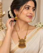 Aarvika Temple Jewellery Necklace Set
