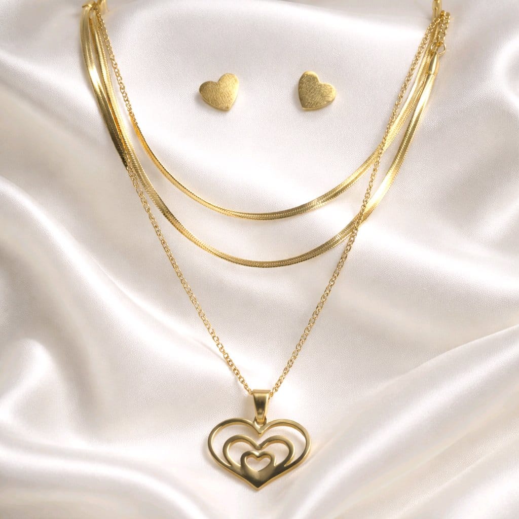 Aarvika Heart Layered Necklace Set – close-up detail
