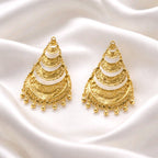 Aarvika 1.5GM Gold Forming Layered Filigree 1.5 GM Gold Forming Chandbali Earrings – detail shot