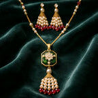 Aarvika Premium Gold-Plated Floral Pendant Necklace Set with Pearl