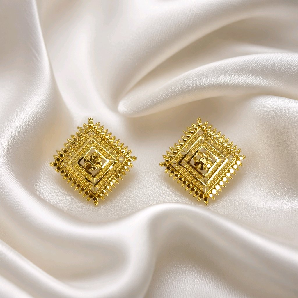 Aarvika Gold-Tone Floral Geometric Stud Earrings